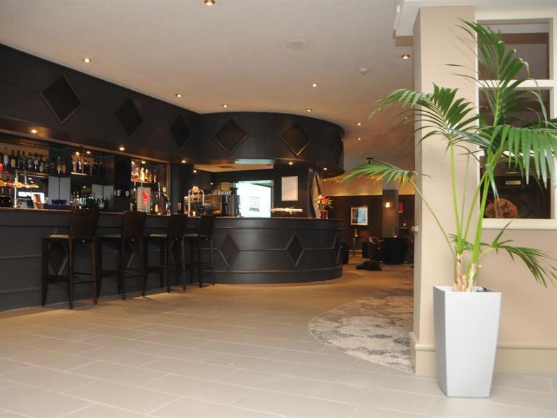 Doubletree By Hilton Aberdeen Treetops Exteriör bild