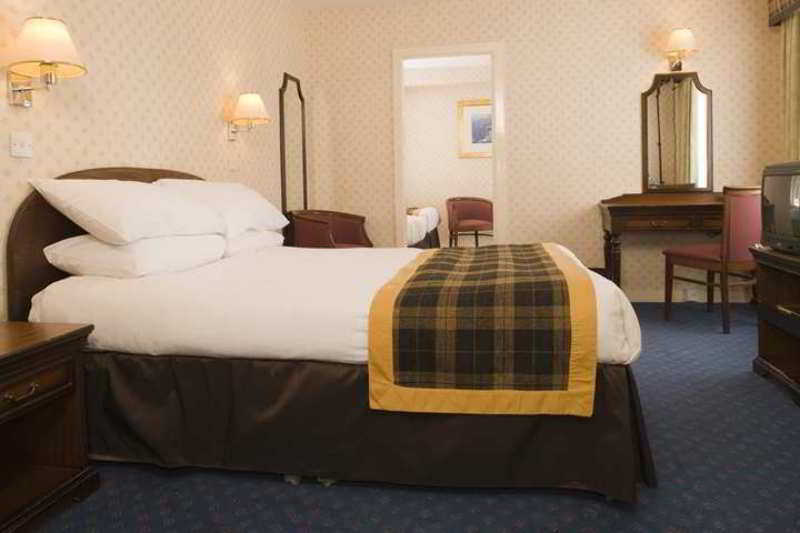 Doubletree By Hilton Aberdeen Treetops Rum bild